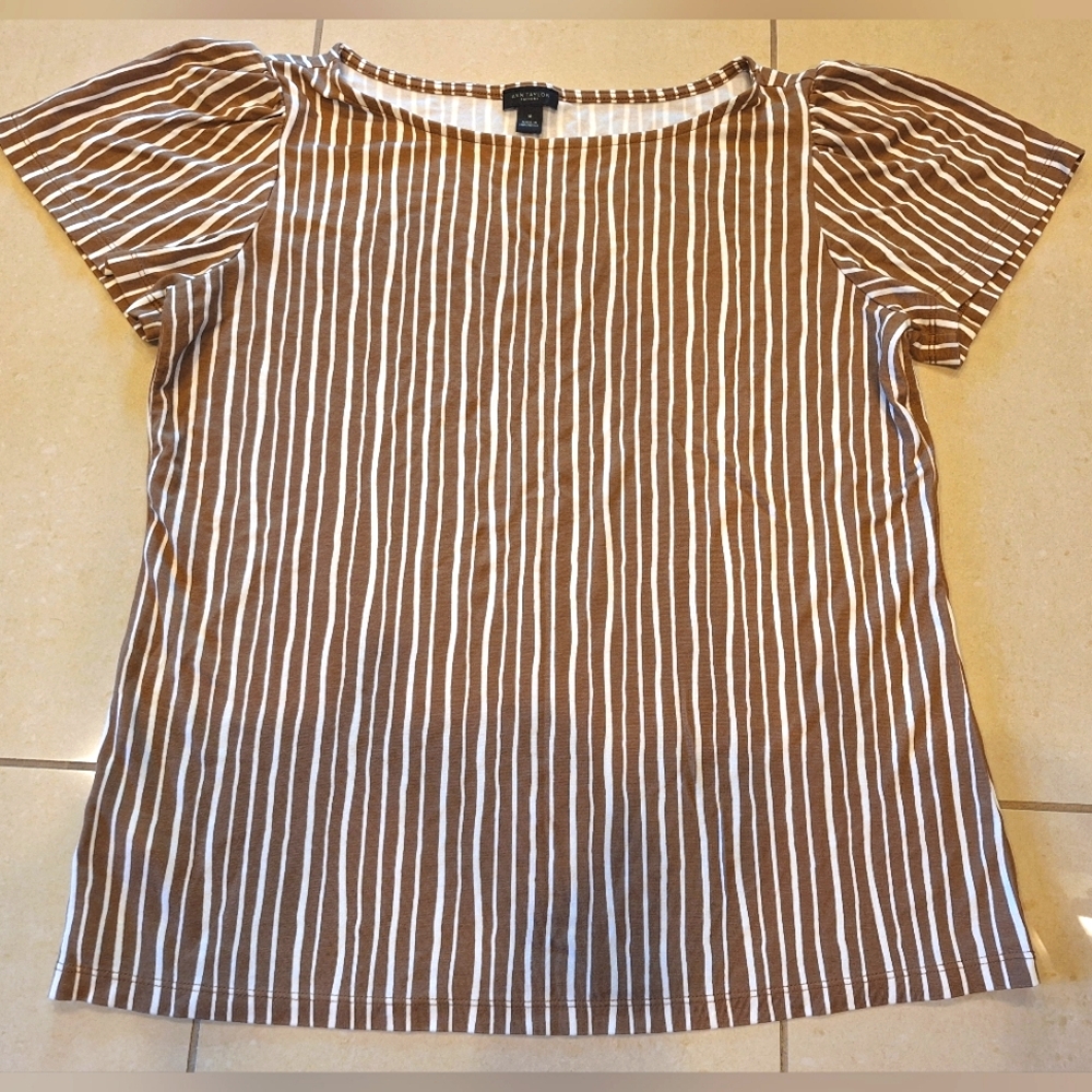 Ann Taylor flutter sleeved brown and white striped short-sleeved shirt - medium